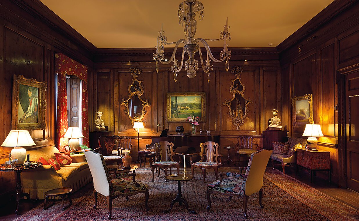 Art & Design – Lighting your Art Collection